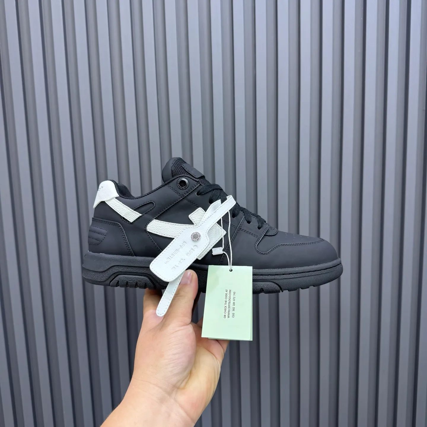 P620 OFF WHITE⚡️Couple model⚡️35-40 women’s model 39-46 men’s model